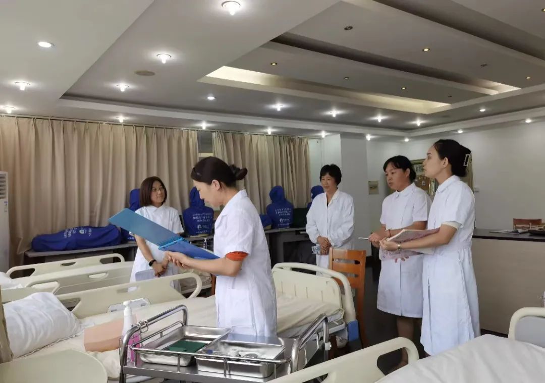 上海中職教師參與全國職業院校教學能(néng)力比賽百分百獲獎!這是上海中職快速發展的密碼之一(圖3) 上海中職教師參與全國職業院校教學能(néng)力比賽百分百獲獎!這是上海中職快速發展的密碼之一(圖3)